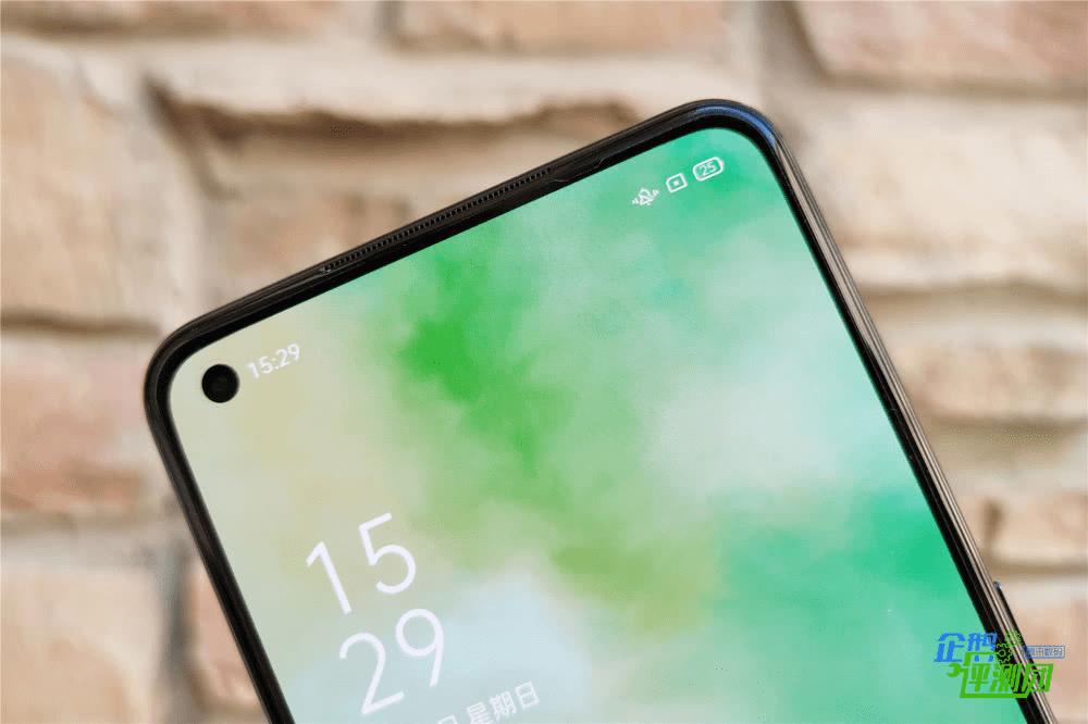 oppo手机怎么样充电最快 20041383056643708316801261.jpg