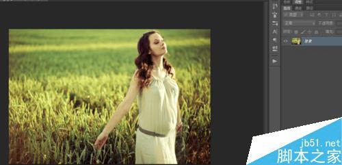 怎么样在ps中晶格化修改人物图的背景?