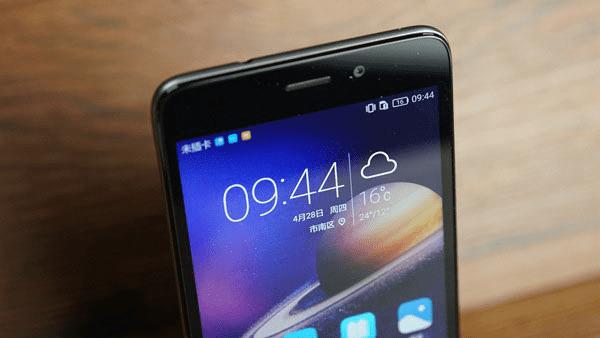 荣耀畅玩5C手机的外观介绍及欣赏