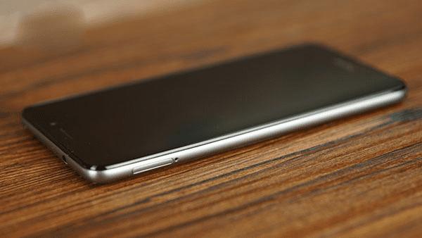 荣耀畅玩5C手机的外观介绍及欣赏