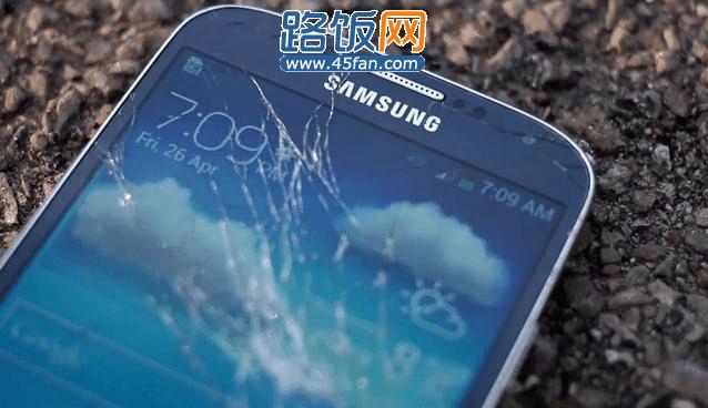 三星Galaxy S4碎屏