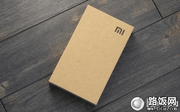 1300万像素F2.2光圈 32GB版小米2S评测