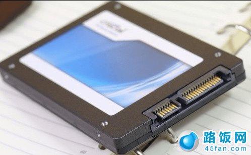 þCrucial M4 256GB̬Ӳ