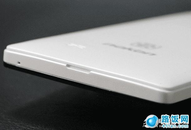 尼凯恩NX机身底部外观