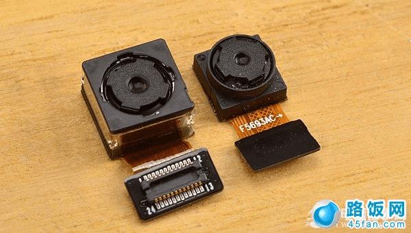 图为拆解下来的酷派大神前后置摄像头