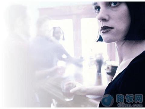 PPT设计中抠图实现蒙版效果