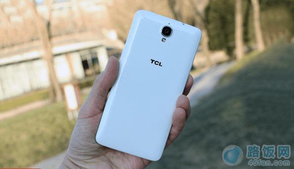 图为TCL idol X+背面外观图片
