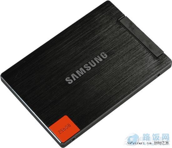 FAT32/NTFS/exFAT:试看分区格式与固态硬盘性能