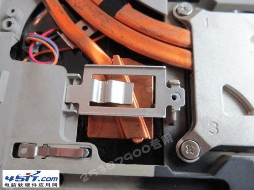 ThinkPad笔记本电脑如何清灰和更换硅胶?