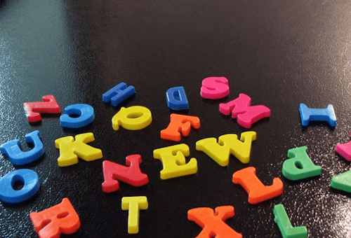 手机晚上通宵充电好不好?手机使用的11误区分享