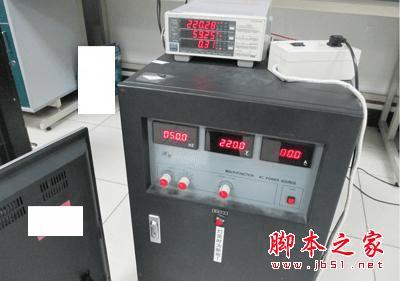 手机和电脑等电子设备一直留在插座上好不好?