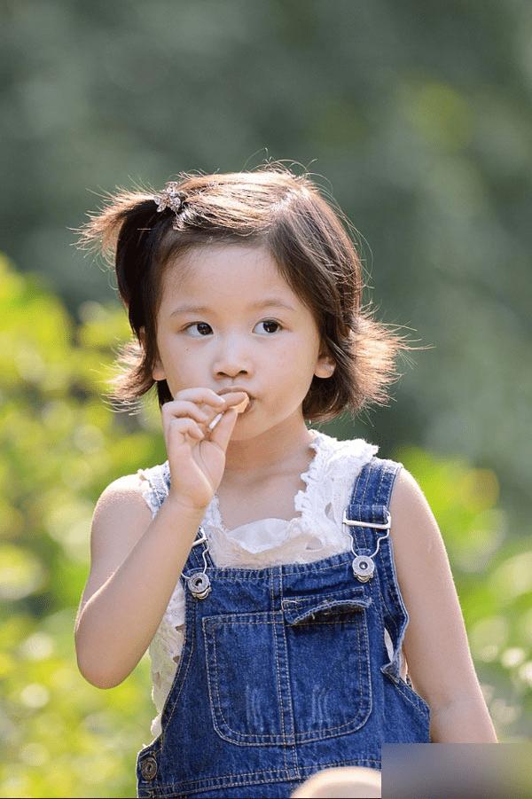 用PS调出柔和清淡且通透人像照片有哪些技巧?