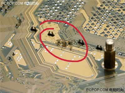 如何给华硕主板更换电容?