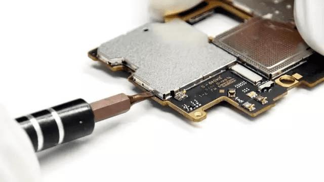 加手机2内部做工如何?