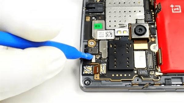 加手机2内部做工如何?