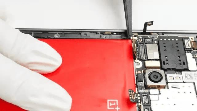 加手机2内部做工如何?