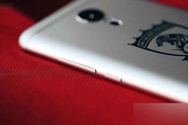 一起来欣赏下魅族MX5恒大纪念版