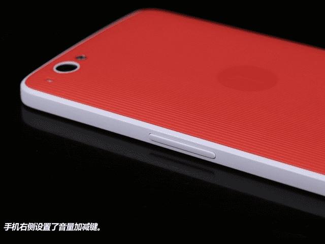 七彩兄弟凑齐在一起场面何其壮观,一起来观赏下坚果U1手机吧