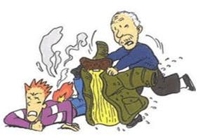 如何有技巧地进行家庭火灾逃生?