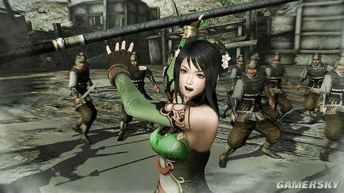 真三国无双7猛将武器属性如何?