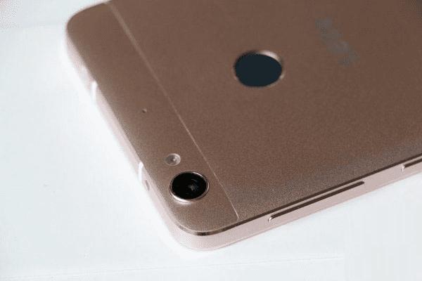 乐视手机1s和小米4c之间的区别