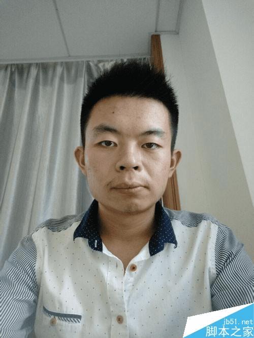 如何在PS中将照片做成搞笑的qq表情?