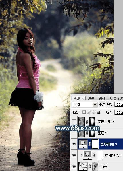 在ps中调制出暗蓝秋季色树林人物图片的办法