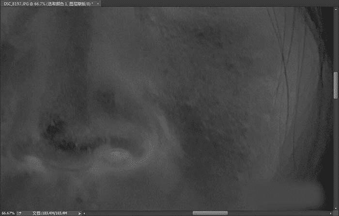 如何通过PS利用中性灰给强光下的人物保细节磨皮?