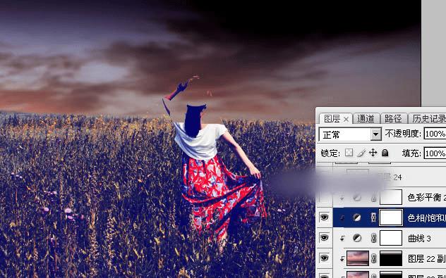如何在ps中调出偏暖的蓝褐色草原人物图片?