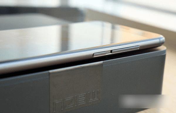 怎么样使用魅族PRO6手机截屏?