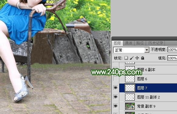 怎么样使用ps快速去掉人物前面碍眼的椅子?