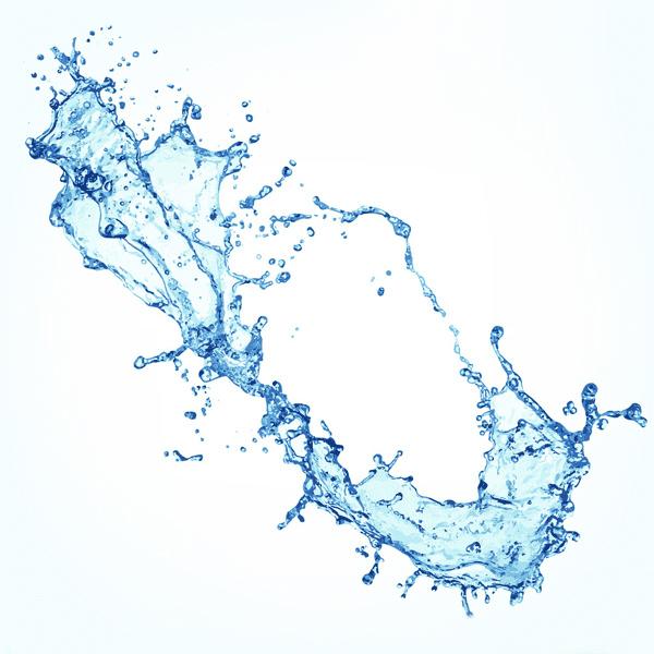 如何在ps中制作从水底腾出透明水马?