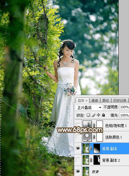 如何在ps中将树林婚片调制出灿烂的阳光暖色?